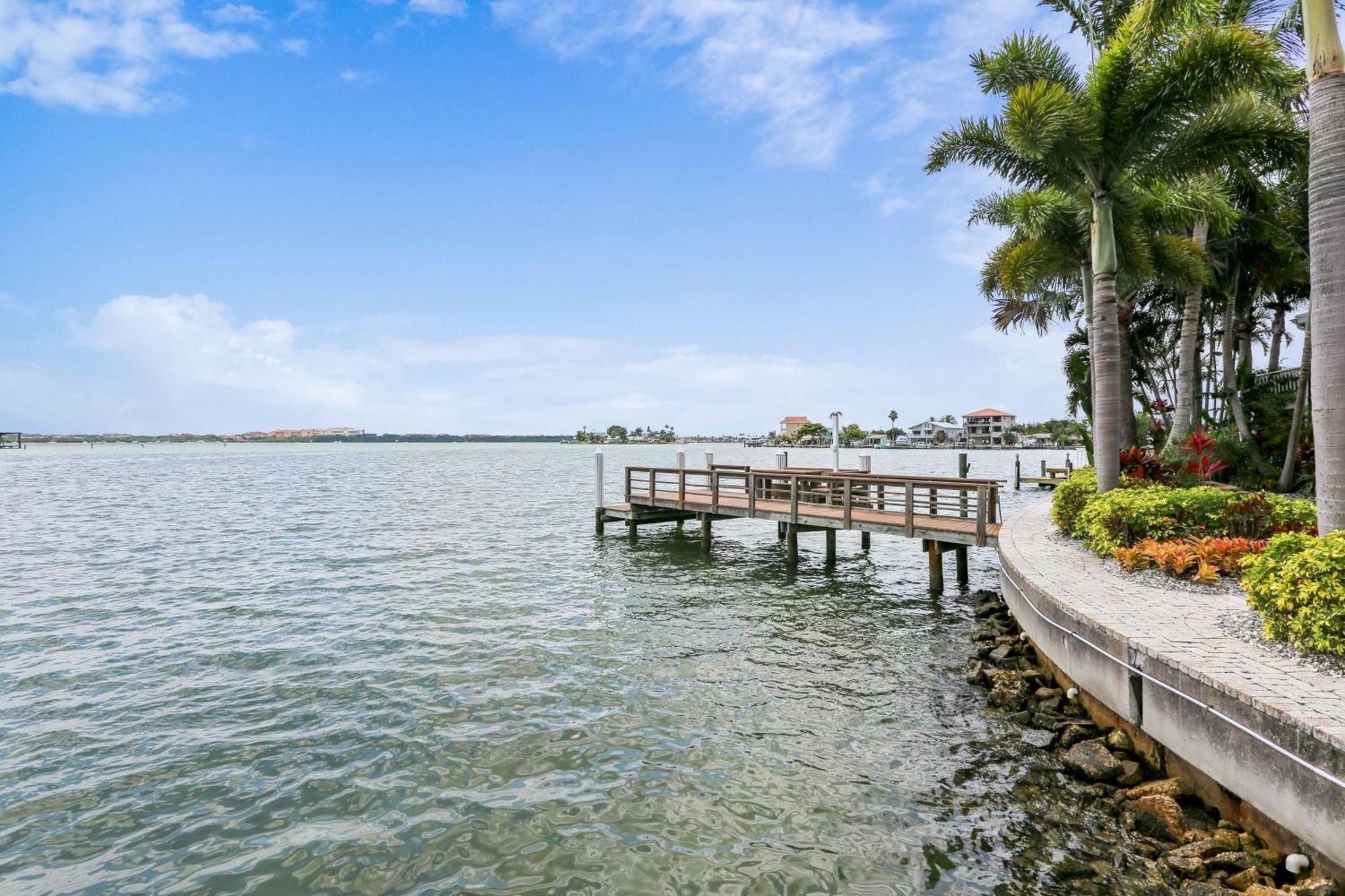 Coconut Paradise St. Pete Beach Exteriér fotografie